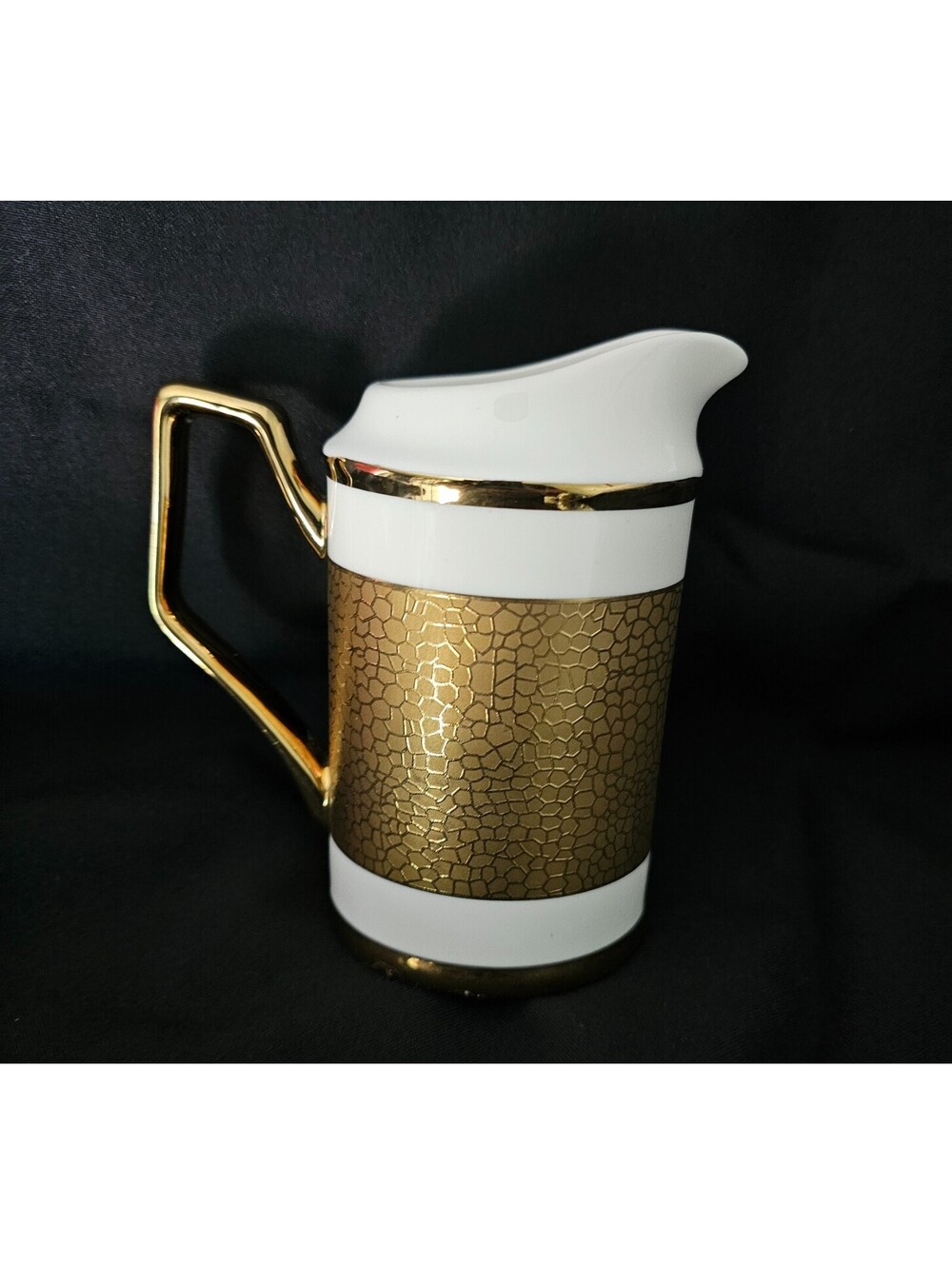 New Yedi Houseware Creamer Pitcher Gold & White Ceramic 4.5" Coffee Elegant